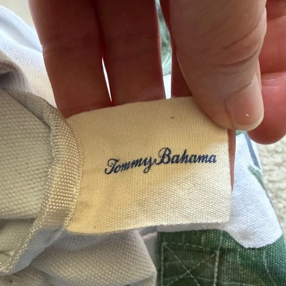 Tommy Bahama Tropical Tote Bag - Picture 8 of 10